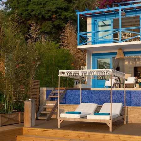Sabrinas Haus - Adult Only +14 מרמריס