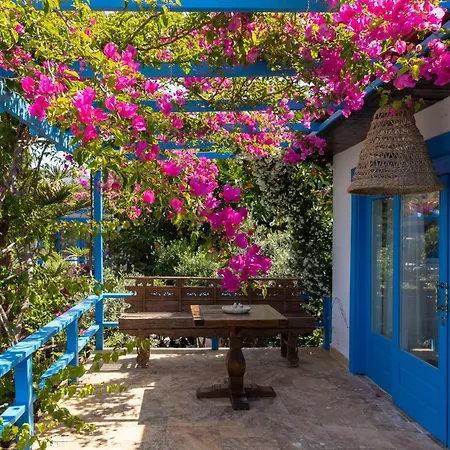 Sabrinas Haus - Adult Only +14 מלון מרמריס