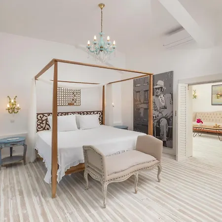 מלון Sabrinas Haus - Adult Only +14