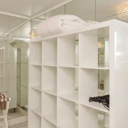 מלון Sabrinas Haus - Adult Only +14